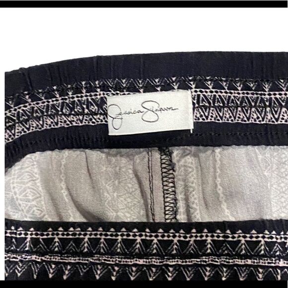 Jessica Simpson Boho Print Pull-On Pants - Picture 7 of 7
